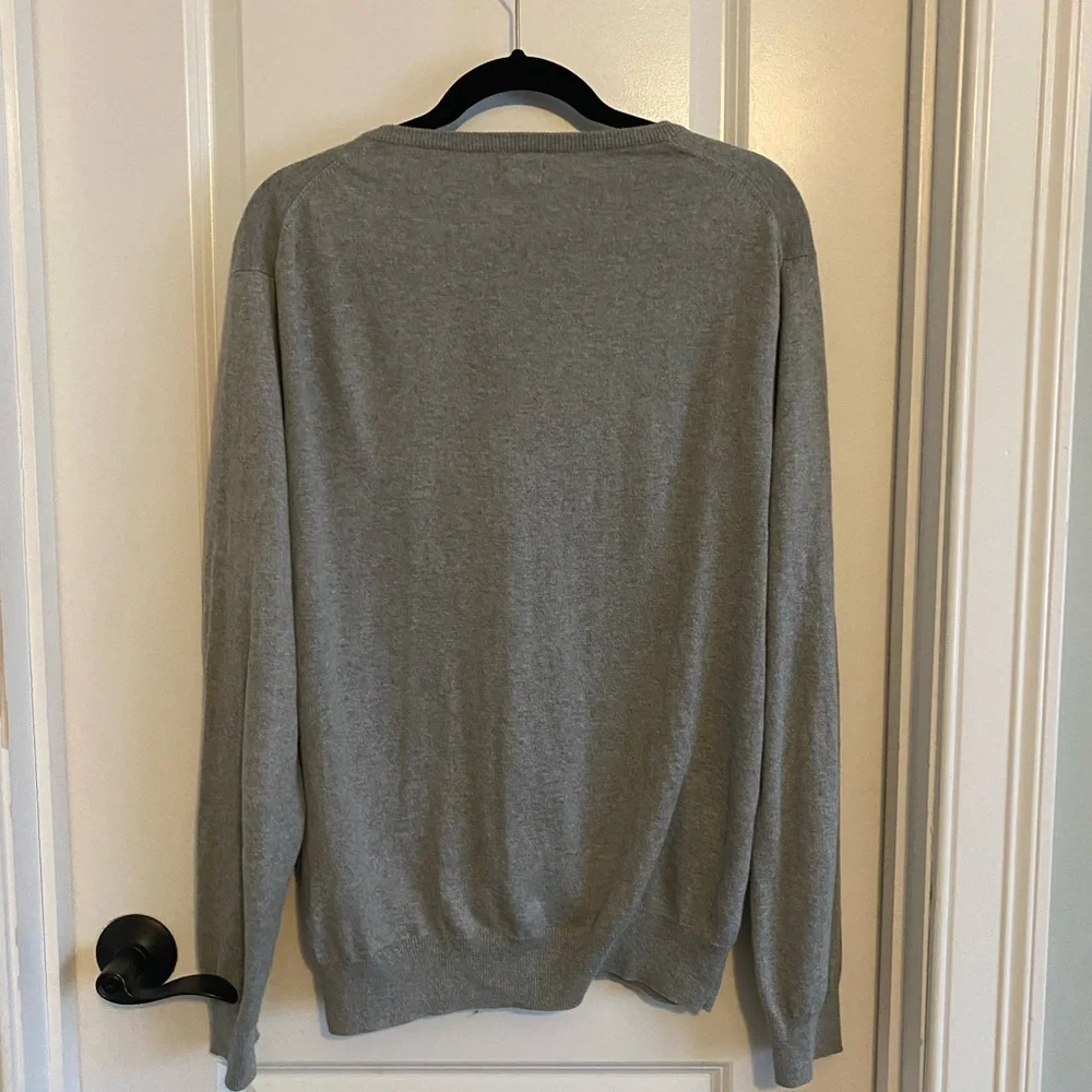 J. Crew Classic Cotton/Cashmere Gray V-Neck Sweater for Men